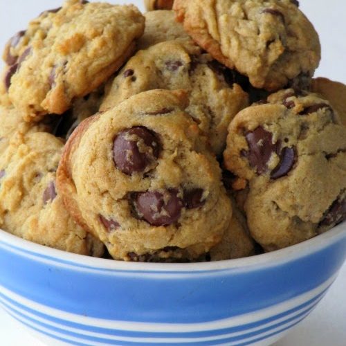 Blue and white bowl filled with Ritz Carlton chocolate chip cookies